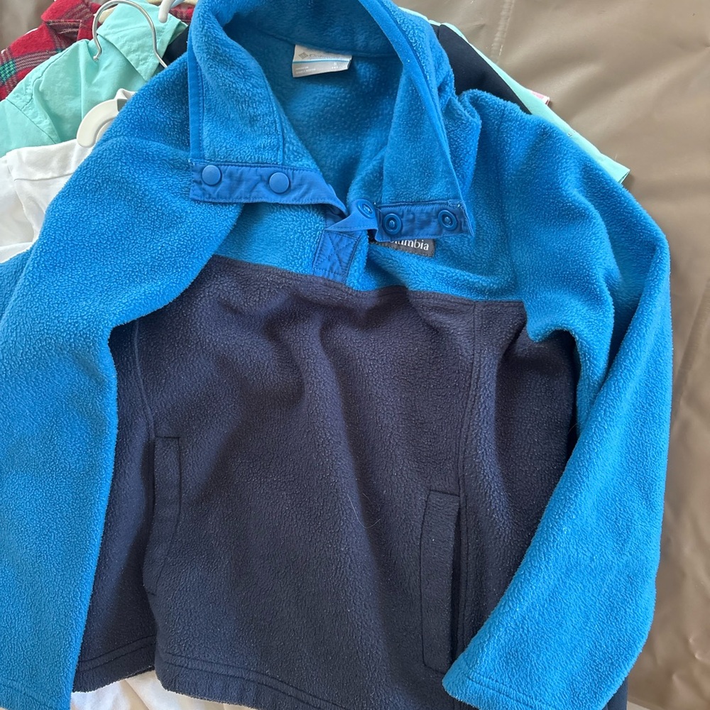 Columbia Two-Tone Blue Fleece Jacket